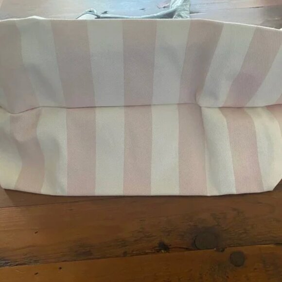 VICTORIA'S SECRET TOTE BAG & TEASE CREME CLOUD ROLLERBALL - Picture 5 of 5